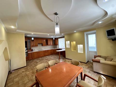 квартира по адресу Вишняковская ул., 13