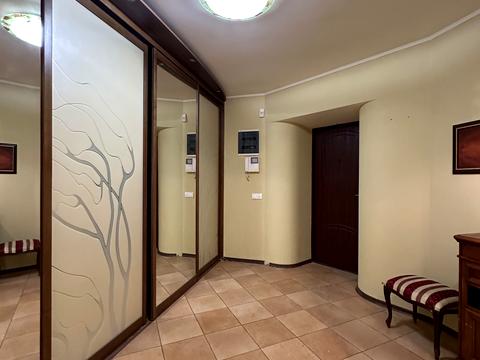 квартира по адресу Вишняковская ул., 13