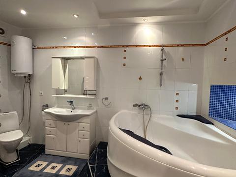 квартира по адресу Вишняковская ул., 13