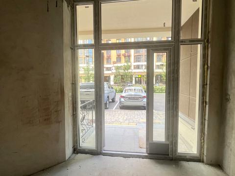 комерційна за адресою Мартинова просп., (вул. Радісна, 4а)