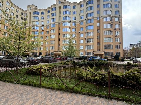 квартира за адресою с. Софіївська Борщагівка, Братська вул., 12