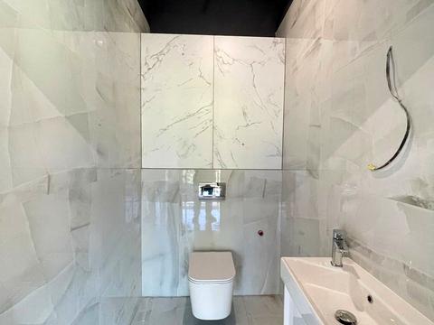 комерційна за адресою Замарстинівська вул. (Калініна), 134-А