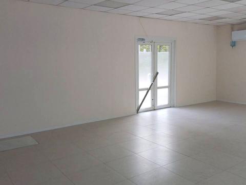 комерційна за адресою Космонавтів вул., 4-А