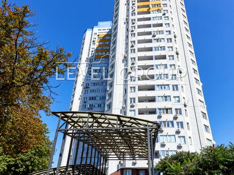 квартира по адресу Любомира Гузара просп. (Космонавта Комарова), 26
