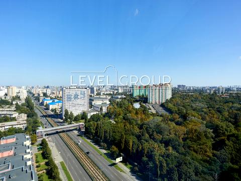 квартира по адресу Любомира Гузара просп. (Космонавта Комарова), 26