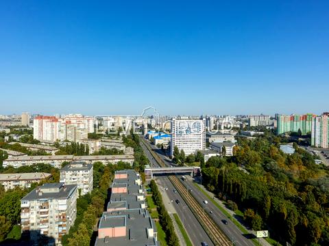 квартира по адресу Любомира Гузара просп. (Космонавта Комарова), 26