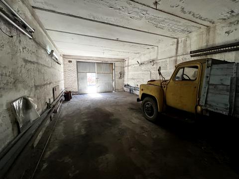 комерційна за адресою Професора Анатолія Бойка вул., 3