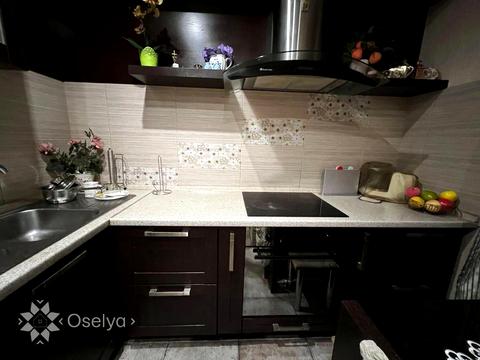 квартира за адресою Червоної Калини просп. (Володимира Маяковського), 1