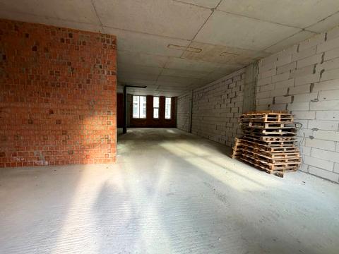 комерційна за адресою Галицька вул., (Будинок)