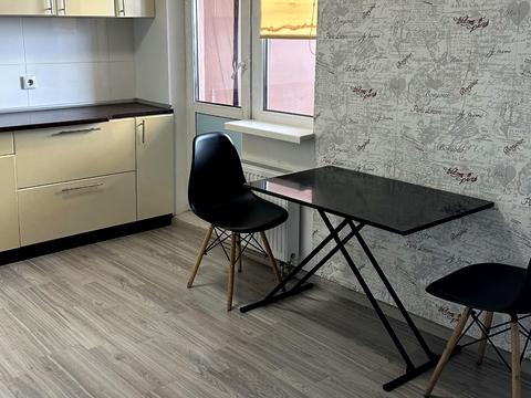 квартира за адресою Григорія Ващенка вул., 7