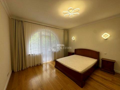 квартира по адресу Александра Конисского ул., 76-78