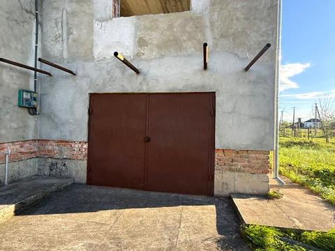 будинок за адресою паркова нова