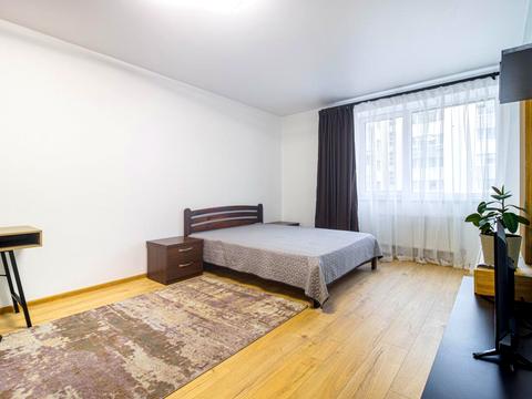 квартира за адресою Героїв Крут вул., 4-А