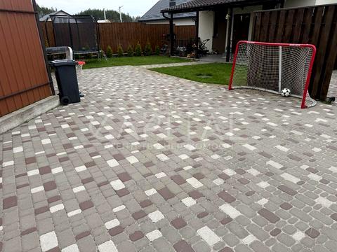 будинок за адресою Стоянська вул., 6