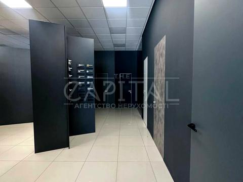 комерційна за адресою Новокостянтинівська вул., 7
