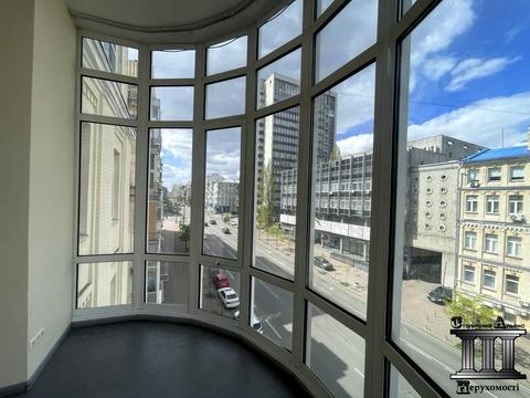 комерційна за адресою Саксаганського вул., 3