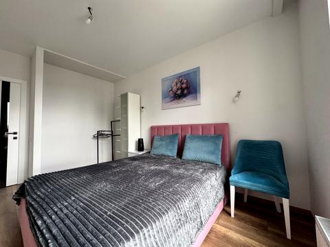 квартира за адресою Ольги Кобилянської вул. (Достоєвського), 1-В/3