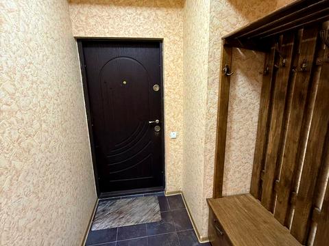 квартира за адресою Зодчих вул., 18