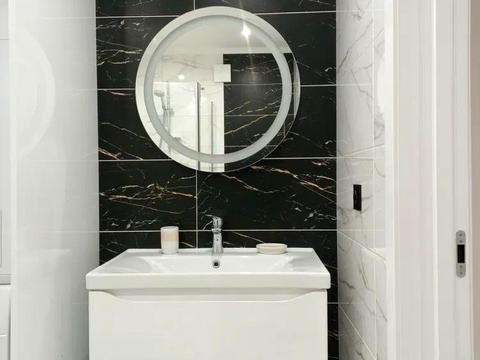 квартира за адресою Залізнична вул., (Будинок 9)