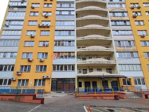 квартира за адресою Наталії Ужвій вул., 12