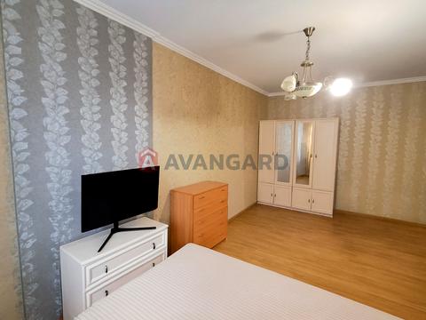 квартира за адресою Наталії Ужвій вул., 12