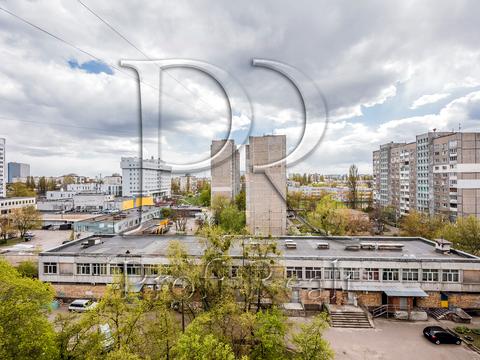 квартира за адресою Романа Шухевича просп. (Генерала Ватутіна), 26-В