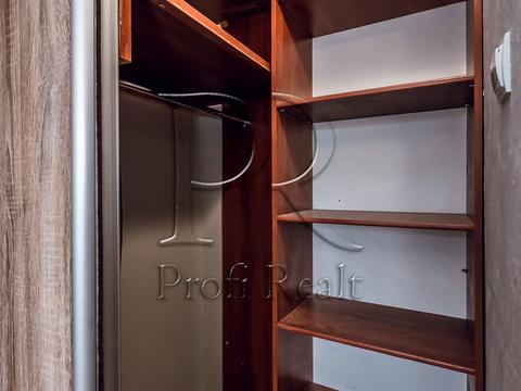 квартира за адресою Романа Шухевича просп. (Генерала Ватутіна), 26-В