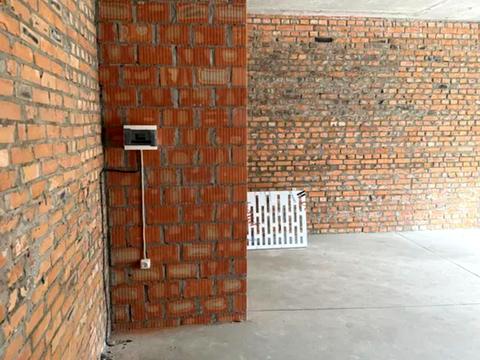 коммерческая по адресу Днепроводская ул., 1-А