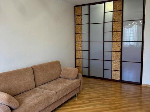 квартира за адресою Анни Ахматової вул., 35-А