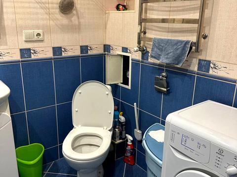 квартира за адресою Анни Ахматової вул., 35-А