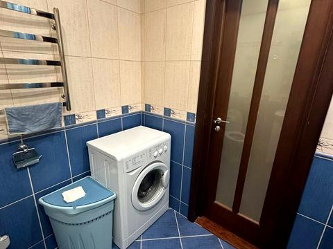 квартира за адресою Анни Ахматової вул., 35-А