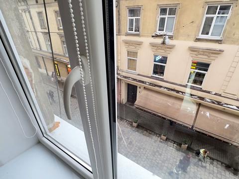 квартира по адресу Братьев Рогатинцев ул., 10