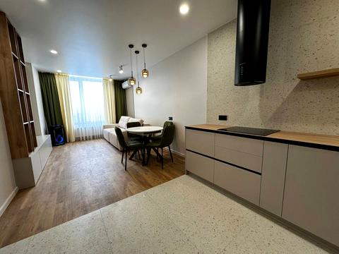 квартира за адресою Князя Романа Мстиславича вул. (Генерала Жмаченка), 22