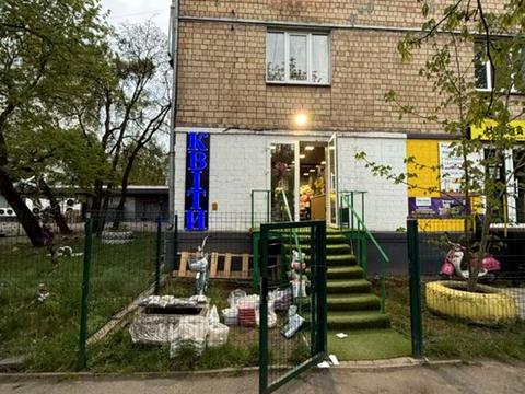 комерційна за адресою Авіаконструктора Антонова вул. (Авіації), 35