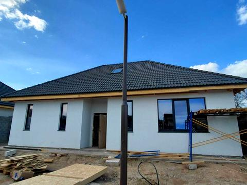 будинок за адресою Центральна вул.