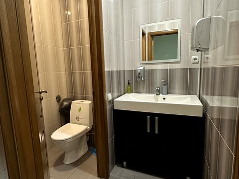 коммерческая по адресу Глубочицкая ул., 40