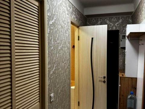 квартира за адресою Академіка Корольова вул., 10
