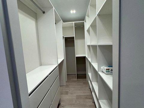 квартира за адресою Олександра Олеся вул., 9-А