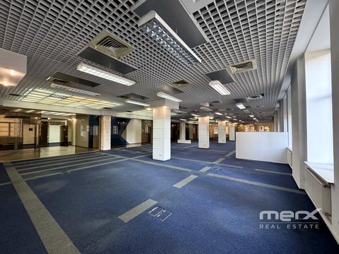комерційна за адресою бульварно-кудрявська, 22-24