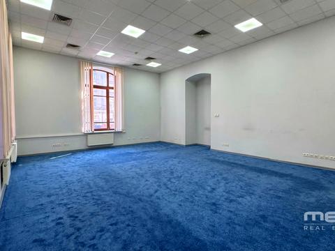 коммерческая по адресу бульварно-кудрявська, 22-24