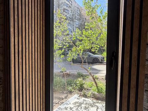 комерційна за адресою Галицька вул., 14