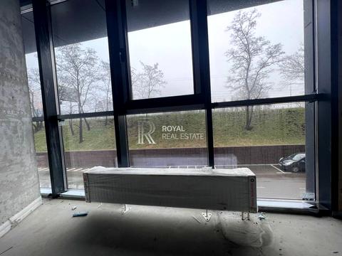 коммерческая по адресу Любомира Гузара просп. (Космонавта Комарова), 96