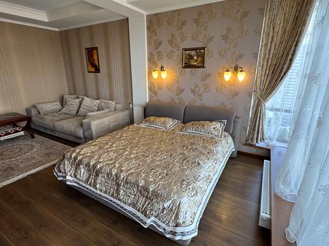 квартира по адресу Днепровская набережная ул., 14-А