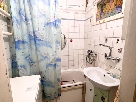 квартира за адресою Лабораторний пров., 4