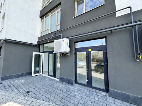 комерційна за адресою Миру вул., 100-А