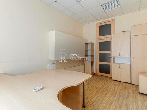 коммерческая по адресу Саксаганского ул., 85/23