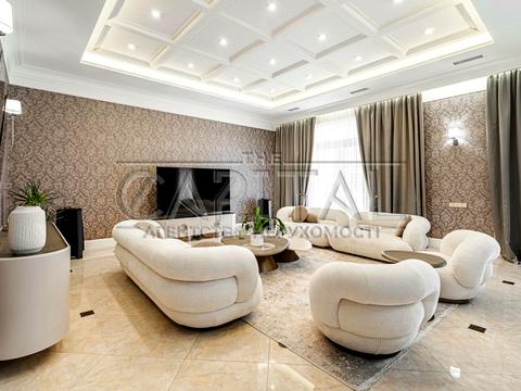 будинок за адресою с. Крюківщина, Молодіжна вул.