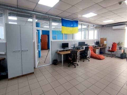 коммерческая по адресу Степана Бандеры просп., 42/2