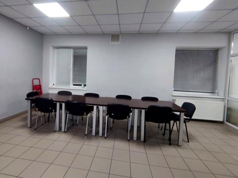 коммерческая по адресу Степана Бандеры просп., 42/2