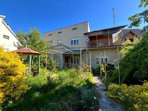 будинок за адресою Міклоша Берчені вул.